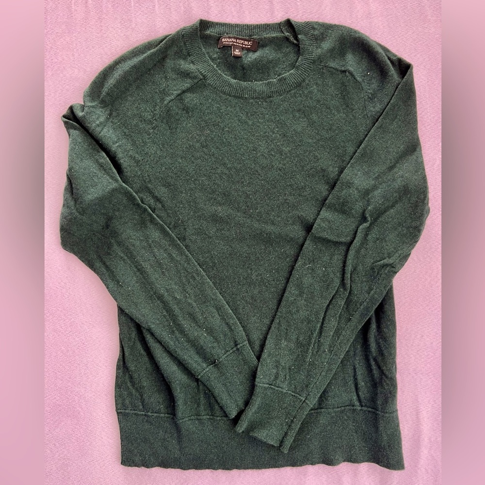 Banana Republic Italian Merino Blend Sweater (Size M)